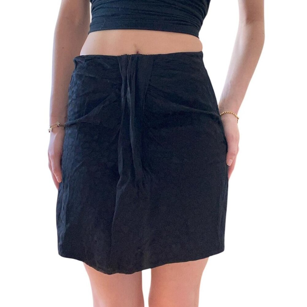 Black mini skirt with a heart motif, size s